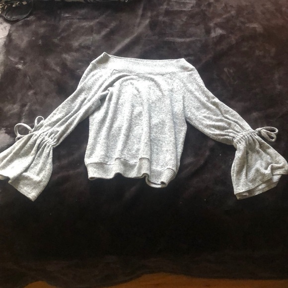 Heather Gray off the shoulder top - Picture 2 of 5